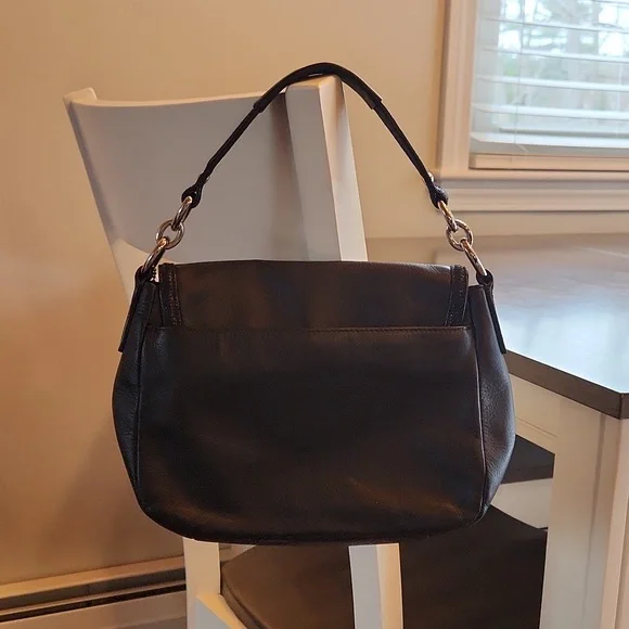 Coach purse - Picture 2 of 13